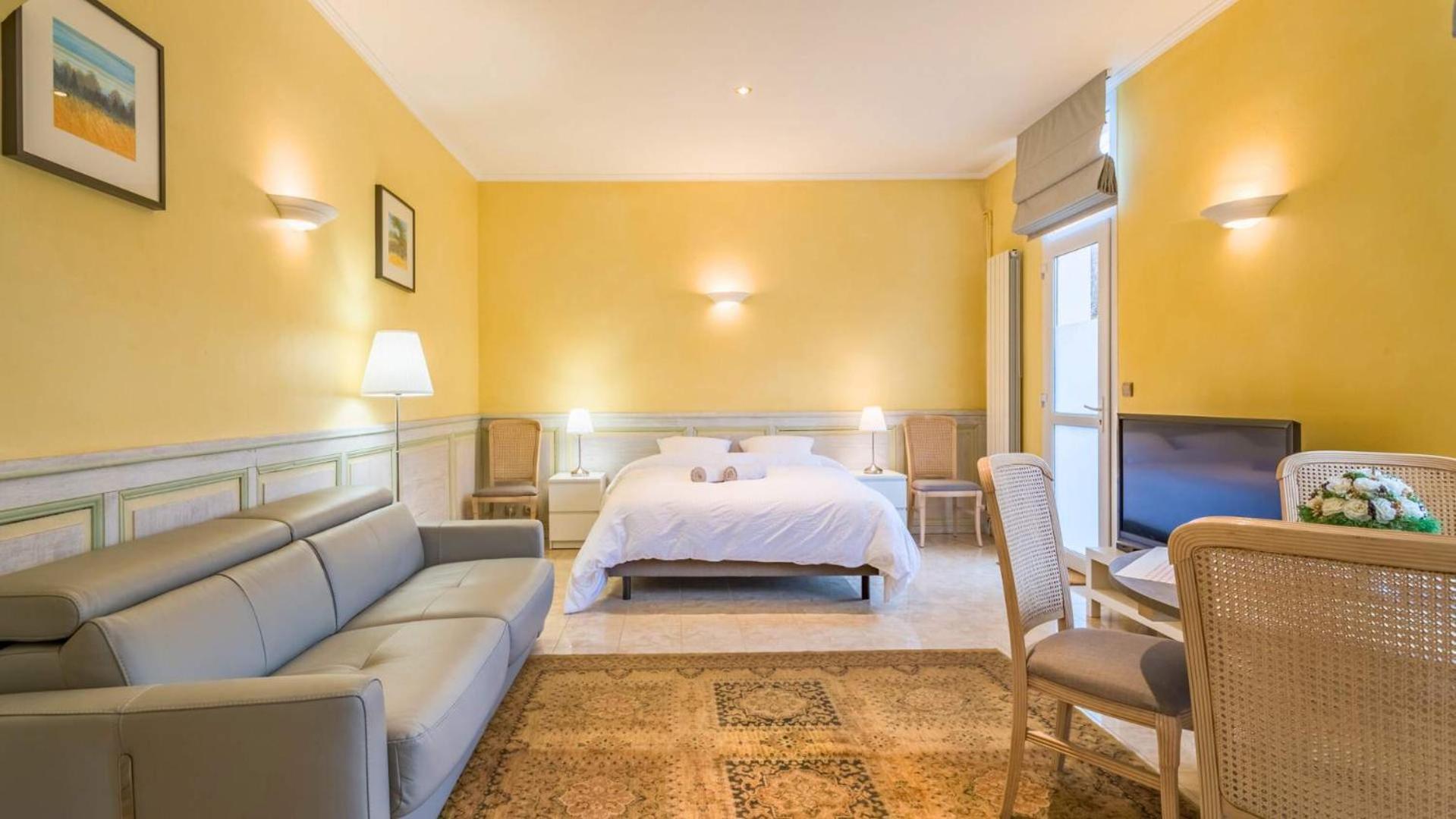 Le Saphir - Confort - Proche Mag Outlet Troyes - Parking Gratuit Пон-Сент-Марі Екстер'єр фото